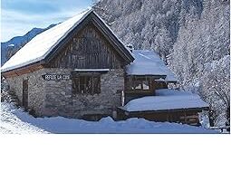 Amazon.com: Une histoire des refuges de montagne: 9782344060148 ...